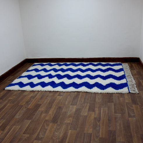 Blue Moroccan Wool Rug, White Zigzag Berber Rug, Handmade Geometric Area Carpet, Modern Beni Ourain Rug