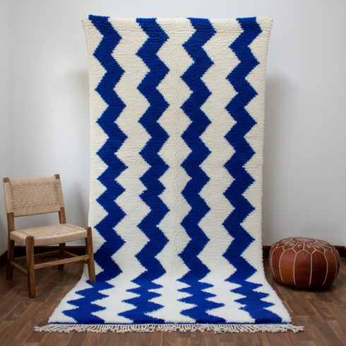 Blue Moroccan Wool Rug, White Zigzag Berber Rug, Handmade Geometric Area Carpet, Modern Beni Ourain Rug