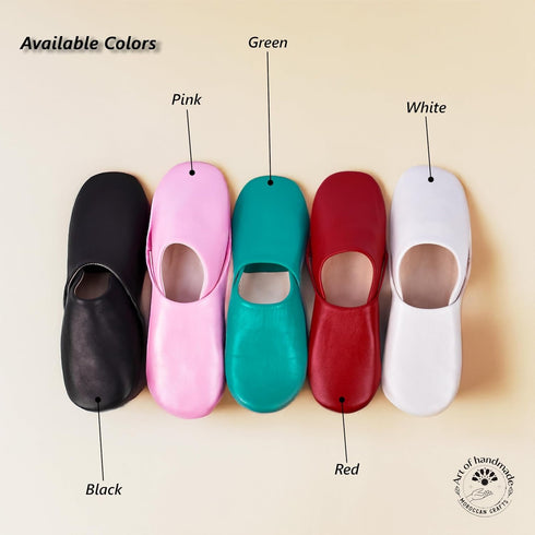 Discover daily relaxation with our Art of handmade unisex leather slippers.