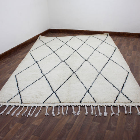 Moroccan Wool Rug, Black White Diamond Berber Rug, Handmade Beni Ourain Area Carpet, Boho Wool Rug