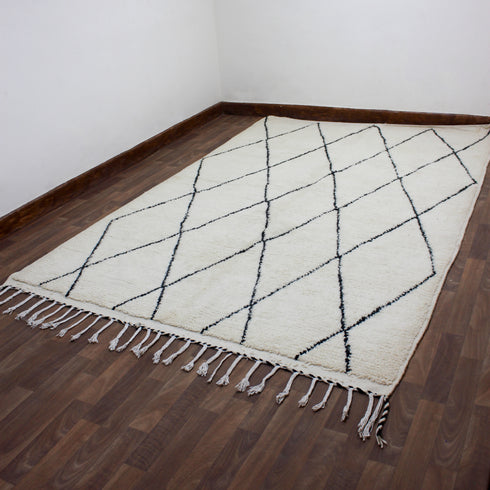 Moroccan Wool Rug, Black White Diamond Berber Rug, Handmade Beni Ourain Area Carpet, Boho Wool Rug