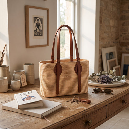Handmade Moroccan Raffia Tote Bag with Genuine Leather Handles – Spacious Natural Straw Summer Beach Bag & Everyday Handbag