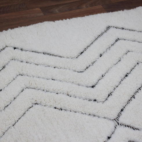 White Moroccan Wool Rug, Geometric Berber Rug, Handmade Ivory Area Carpet, Minimalist Beni Ourain Rug