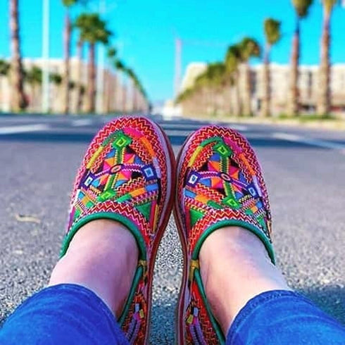 Berber Morocco Slippers, Embroidered Moroccan Babouche, unisex slippers, Amazigh Leather Loafers, Women Goatskin Mules, Durable Sheepskin