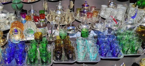 Lot of 3 puffed Beldi transparent glasses, tea glasses, coffee or water. Marrakech glasses, Moroccan glasses, decoration, table art