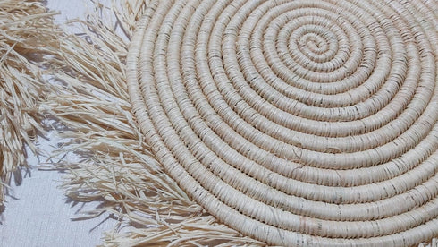 Set of 2 OR 4 OR 6 Natural Placemats, Boho Placemats, Fringe Handwoven Placemats, seagrass Straw Placemats, Wicker Pads, coaster raffia